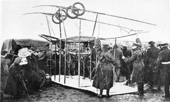 Grahame-White's Farman wrecked